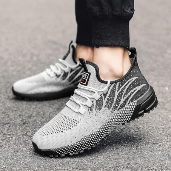 Men's Walking Shoes are Breathable